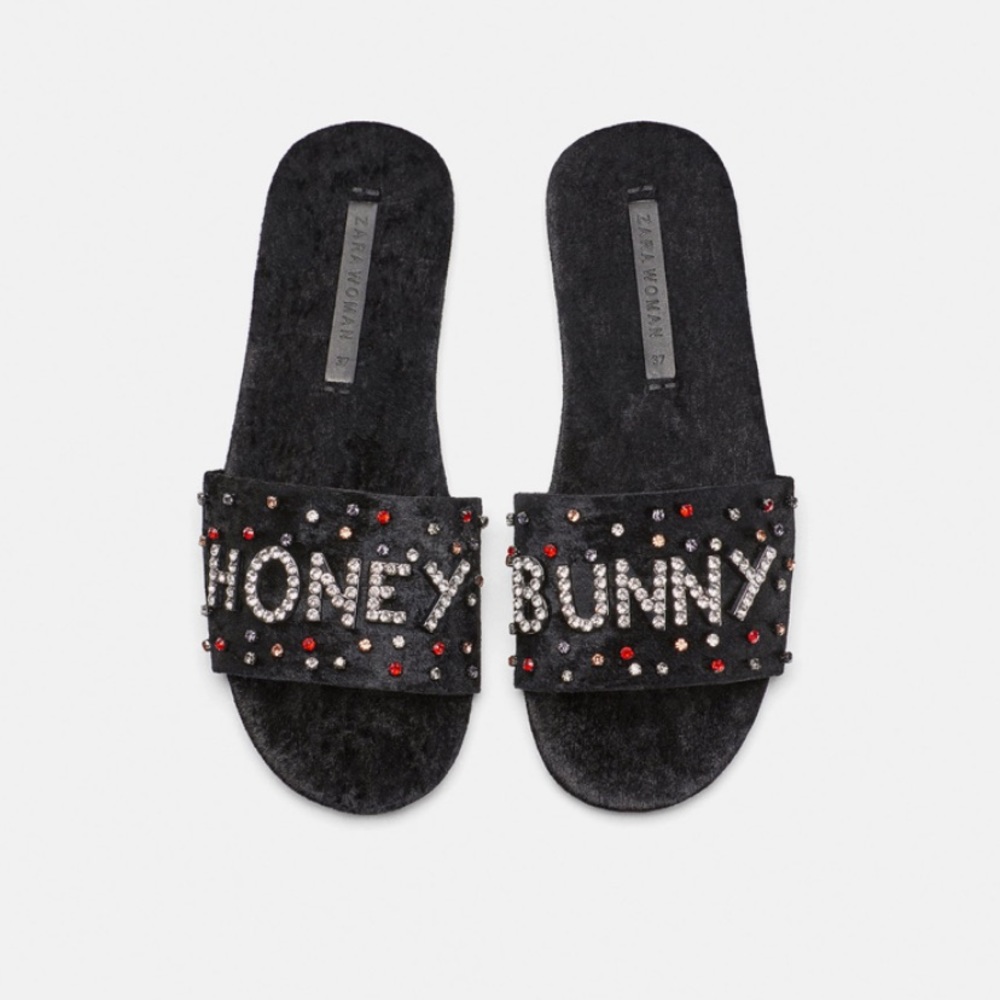 LAST ONE • NWT • Zara • Embellished Velvet Slides